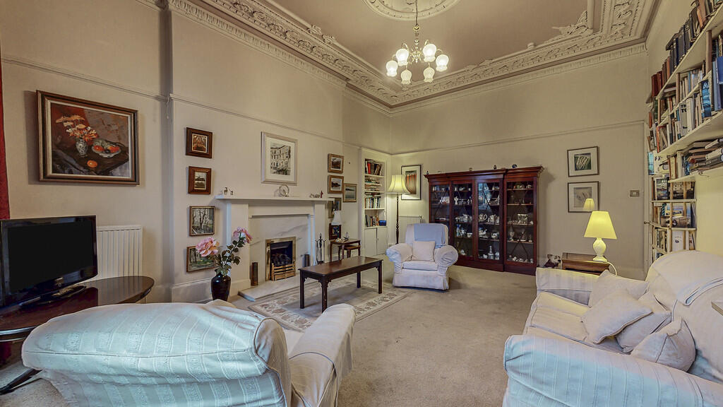 Lansdowne Crescent, Kelvinbridge - View 4