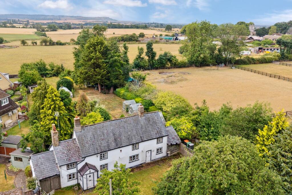 Main image of property: Wellhead Road, Totternhoe, LU6