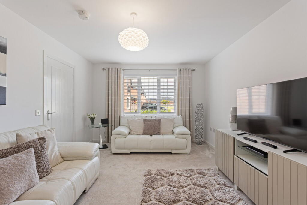 House in Edinburgh - View 2