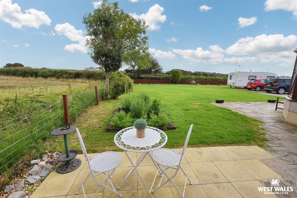 House in Swansea - View 4