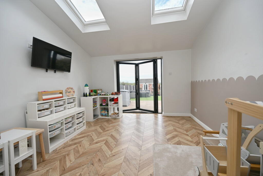 House in Sheffield - View 5
