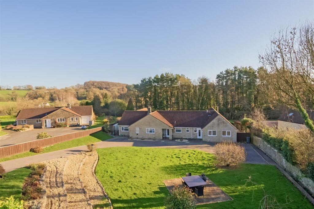 Main image of property: Marsh, Honiton