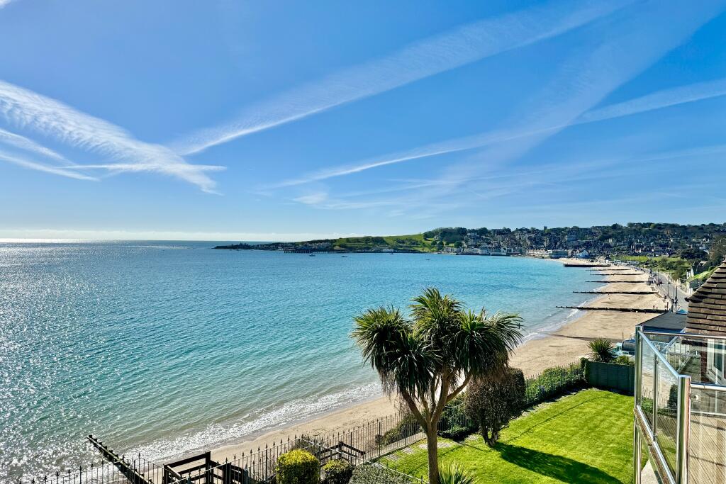 Apartment in Swanage, Dorset - View 2