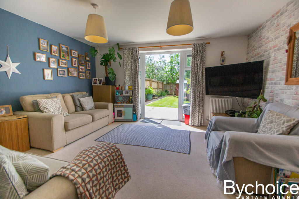 Fleming Way, Withersfield, Haverhill photo 3