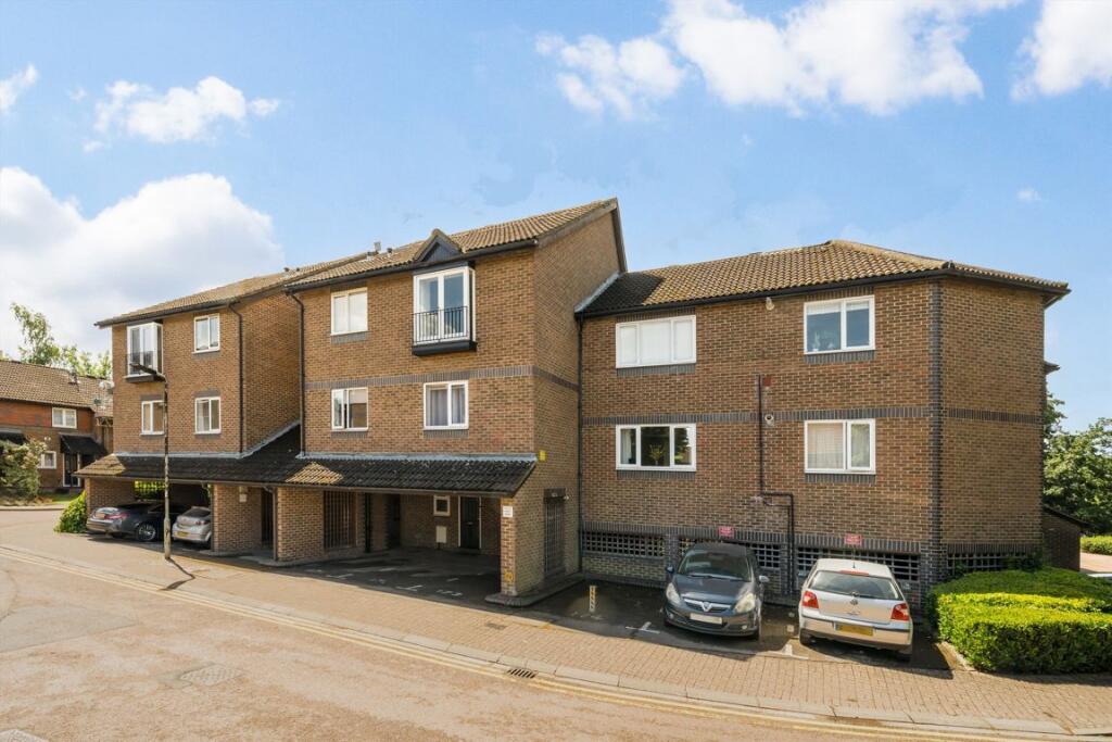 Main image of property: Abbeyfields Close, Willesden