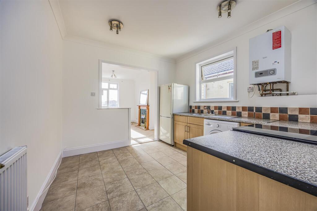 Apartment in Portsmouth - More