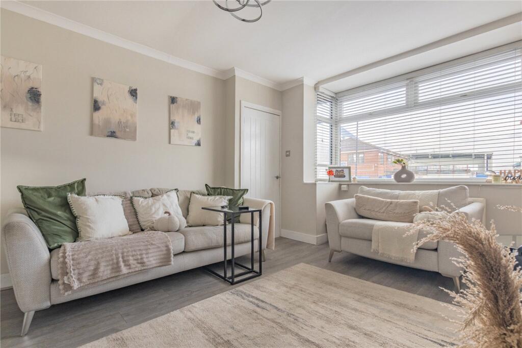 Furtherwood Road, Oldham, Greater Manchester, OL1 photo 3