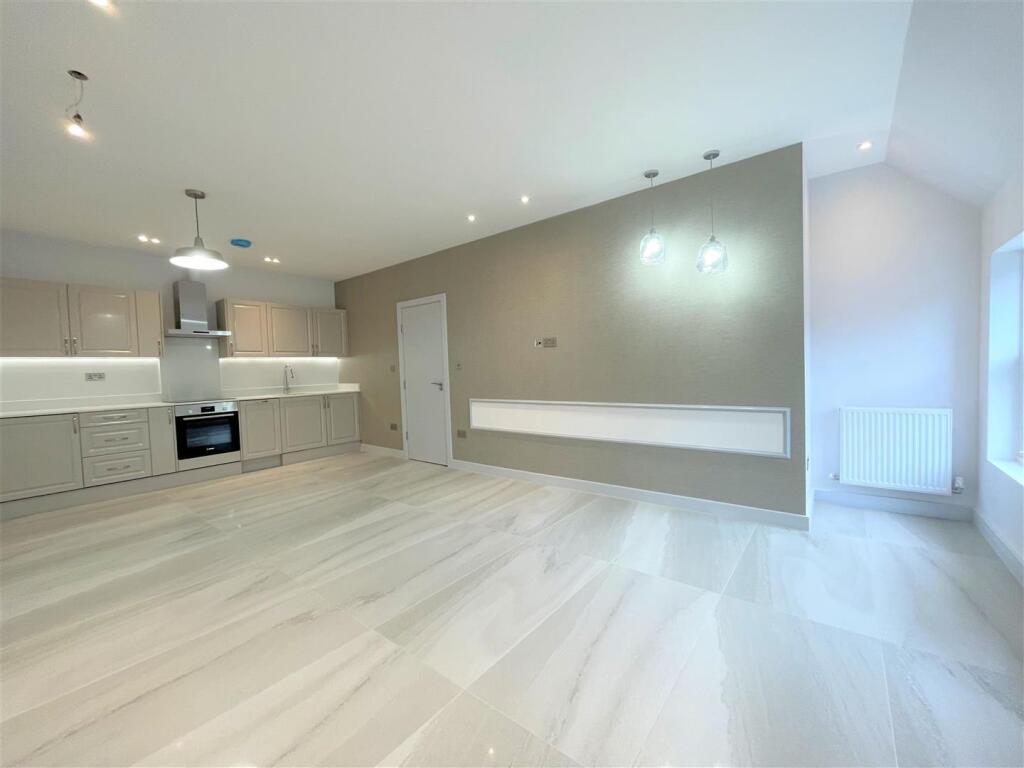 Apartment in South Oxfordshire, Northbourne, Didcot - View 5