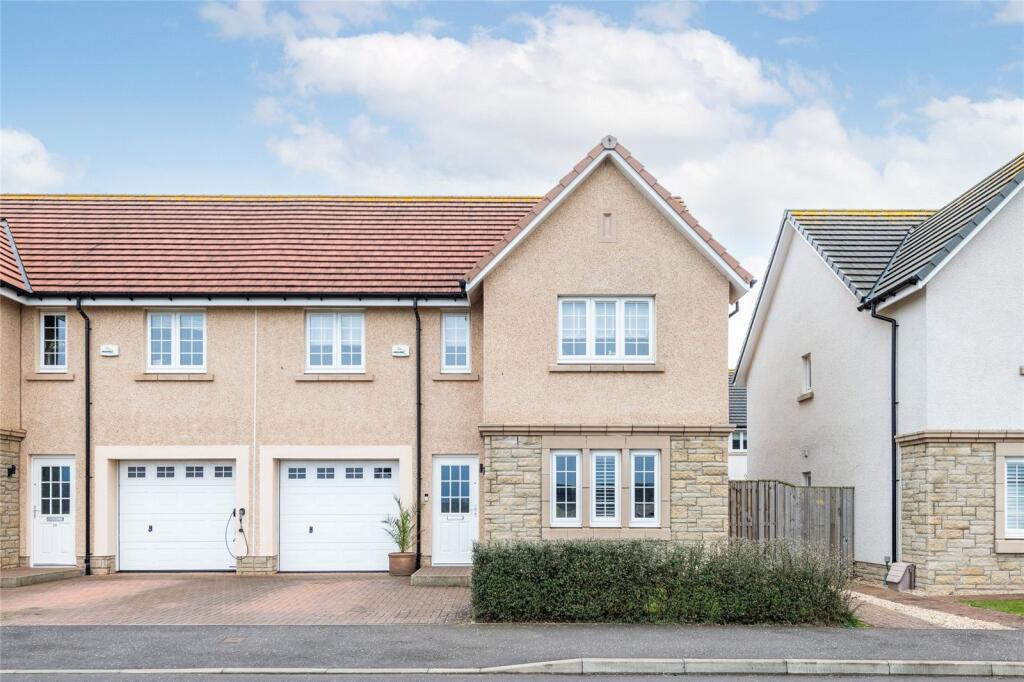 Main image of property: 12 Farquharson Rest, North Berwick, East Lothian, EH39 5FJ