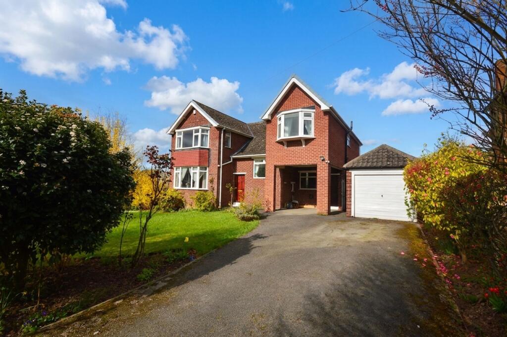 5-bed detached on East Bawtry Road, Rotherham, S60, £440,000