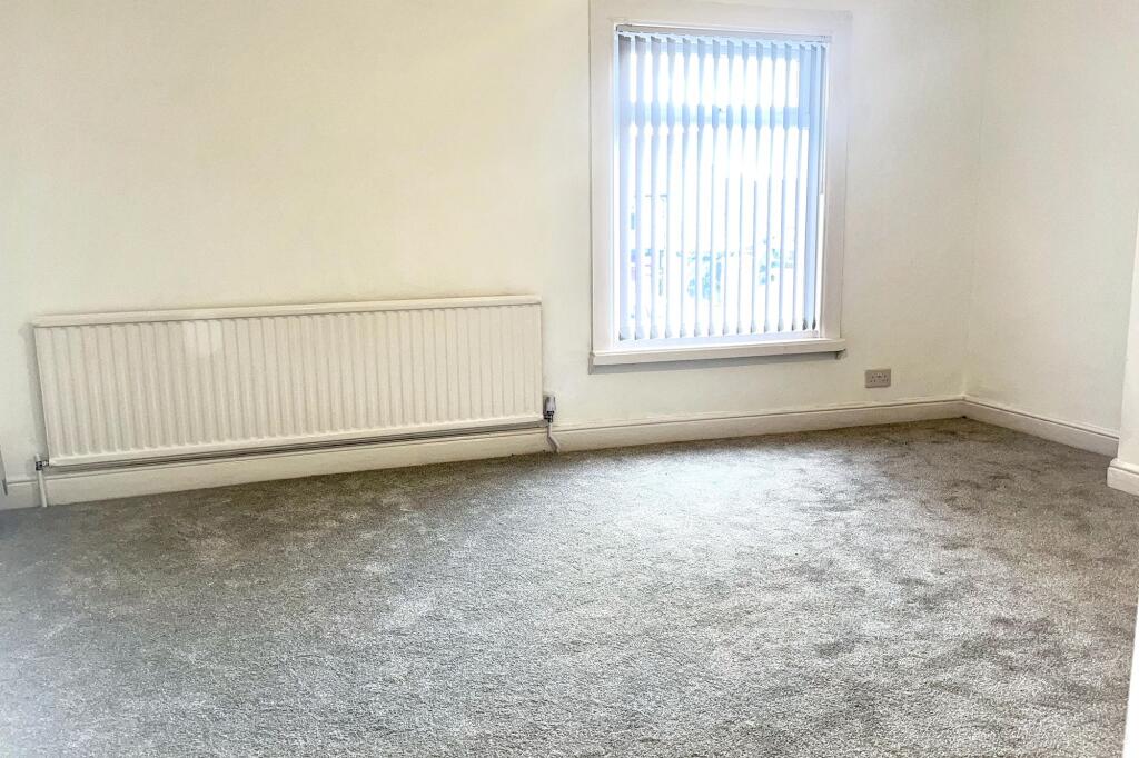 House in Nottingham - View 5