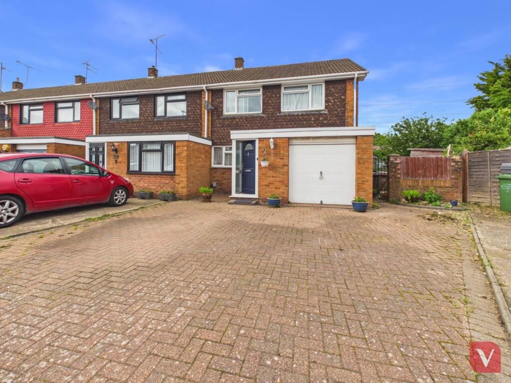 Main image of property: Andover Close, Luton