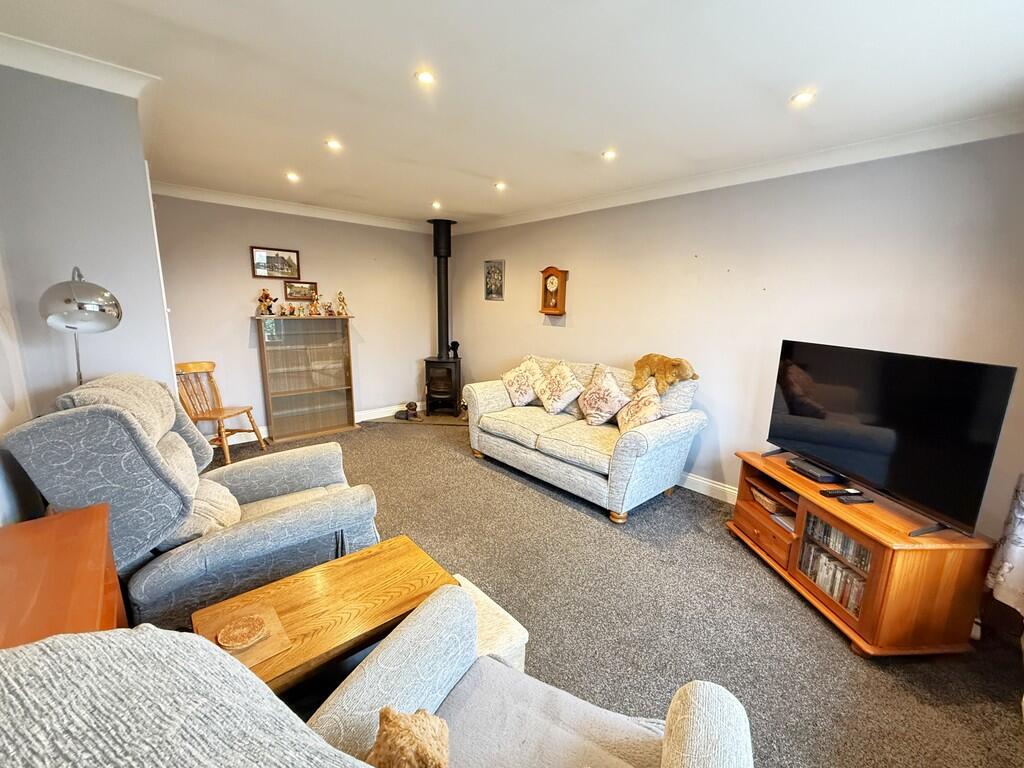 15 Nourse Drive photo 3