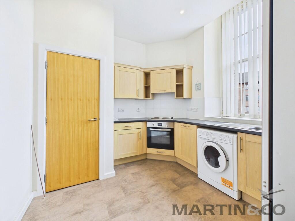 St Georges Walk, Gosport - View 3