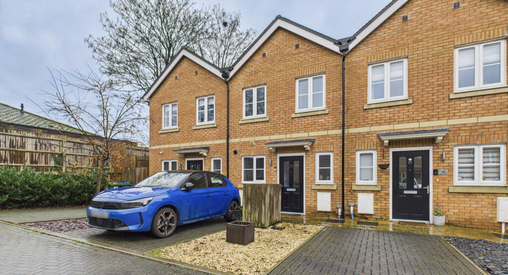 Main image of property: Revels Close