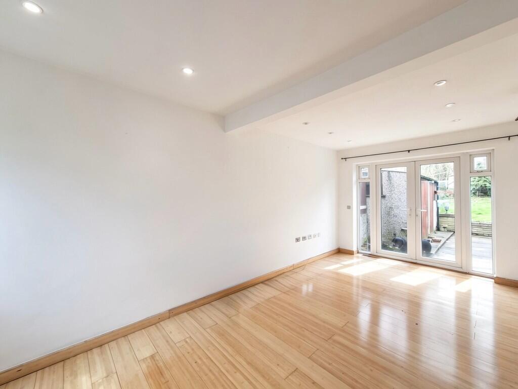 Main image of property: Farm Avenue, Wembley, HA0 4UX