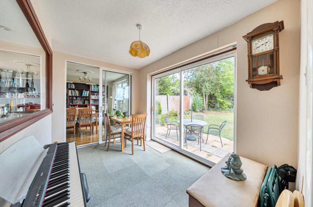 House in Luton - More