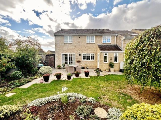 House in Bradford on Avon, Wiltshire - View 2