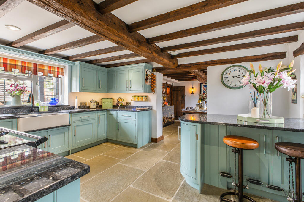 House in Stratford-on-Avon, Salford Priors - View 3