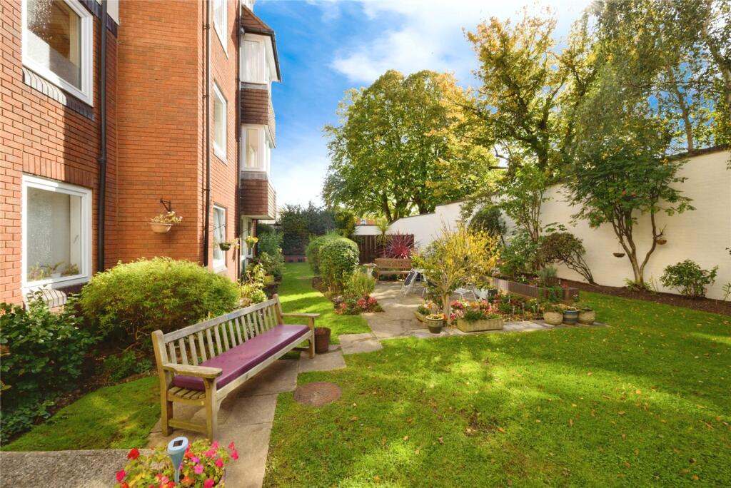 Main image of property: 24 Homerose House, Southsea