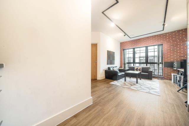 Apartment in Newbury, Speenhamland - View 4
