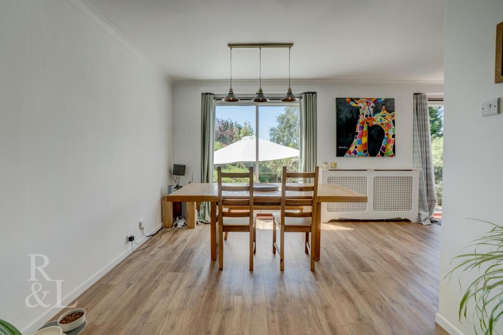 House in Nottingham, Tollerton - More