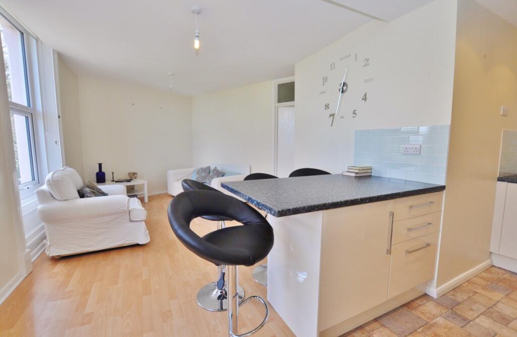 Apartment in Newcastle upon Tyne - View 4