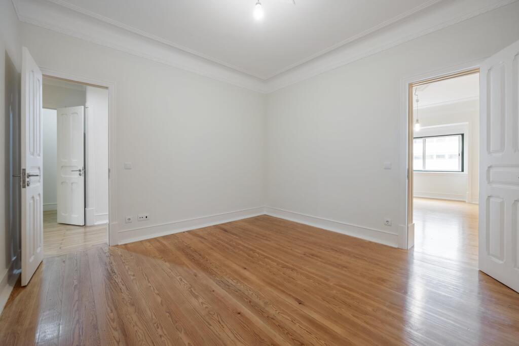 Main image of property: Lisbon, Lisbon