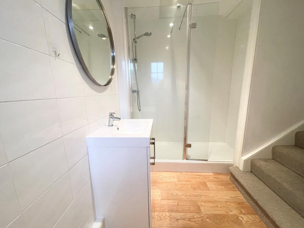 Apartment in Bath - View 5
