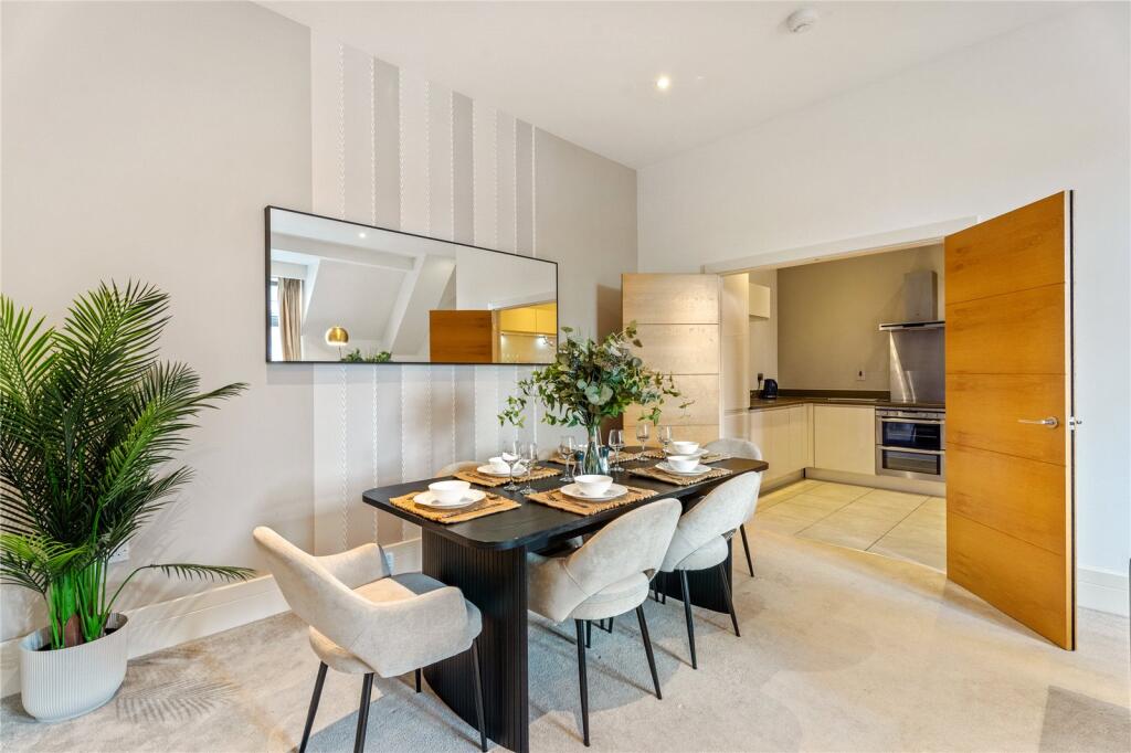 Perpetual House, Station Road, Henley on Thames, Oxfordshire, RG9 - View 4
