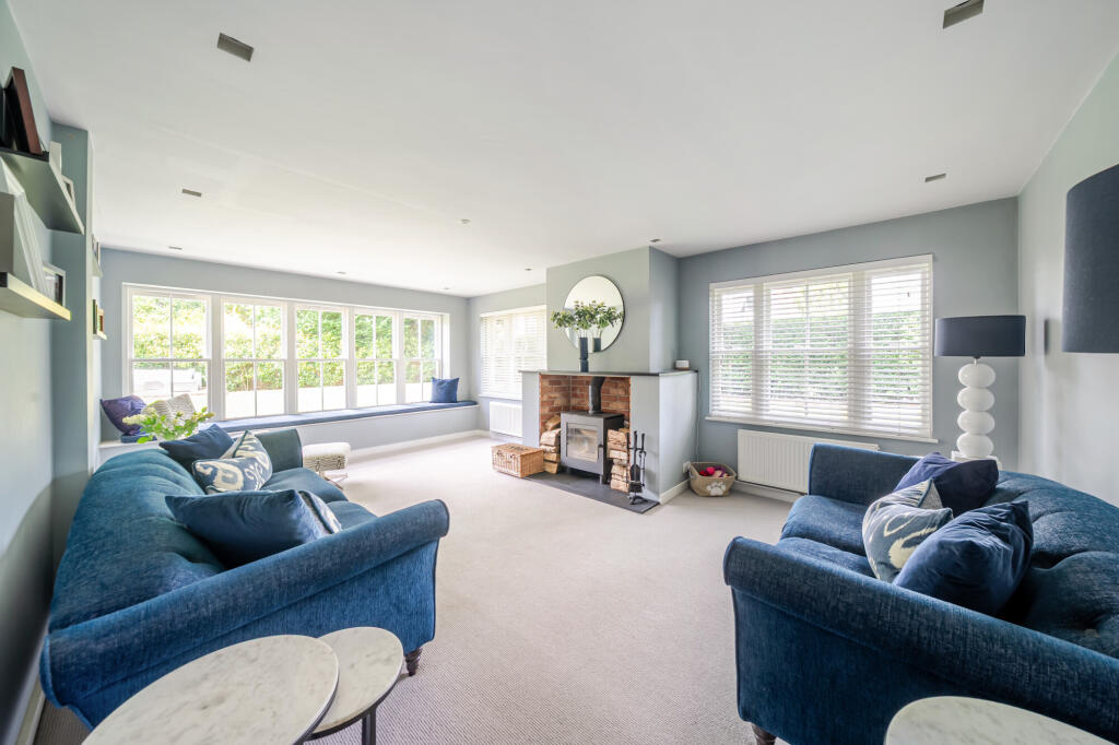 House in Stevenage - View 2