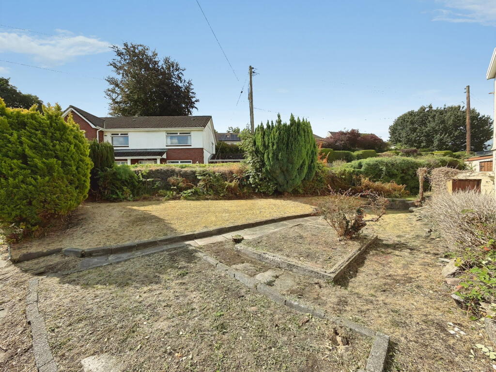 House in Swansea, Coedffranc - View 4