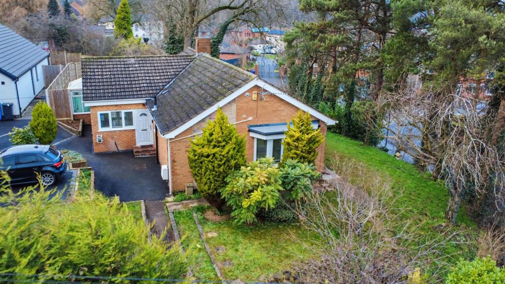 Main image of property: Ellerslie Grove, Sandiacre, Nottingham