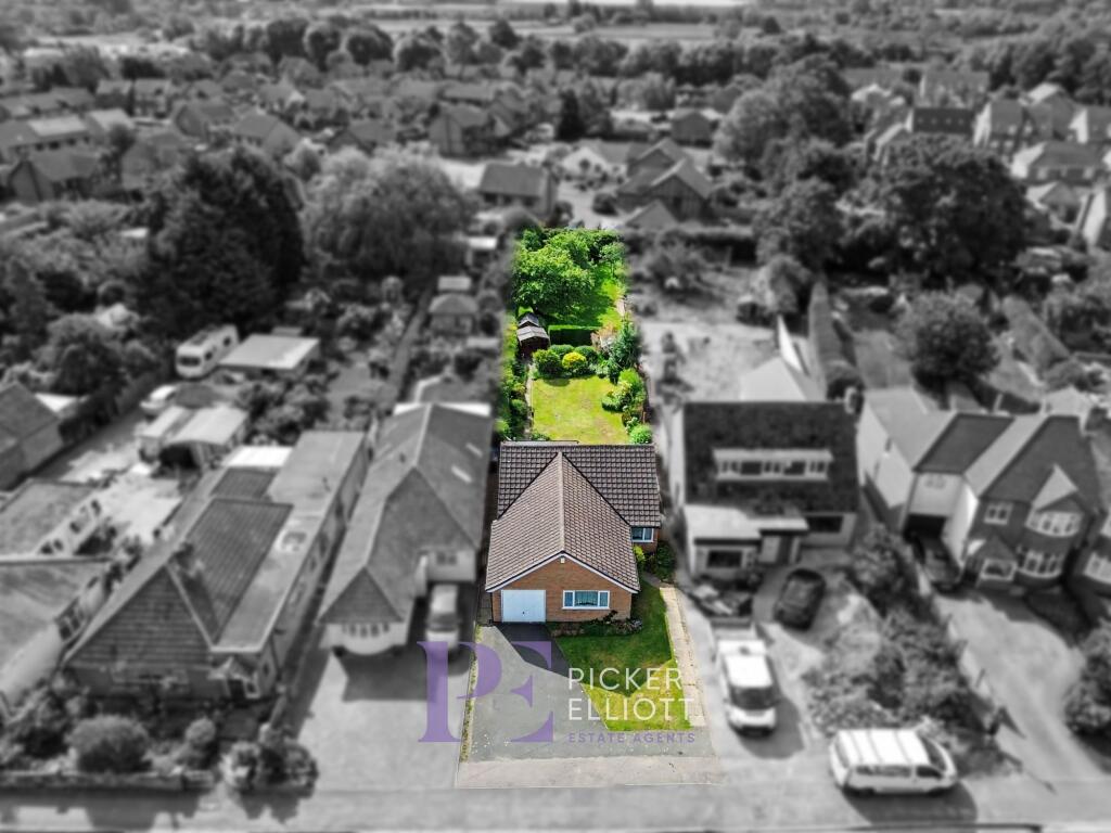 2-bed detached on Coventry Road, Burbage, LE10, £365,000
