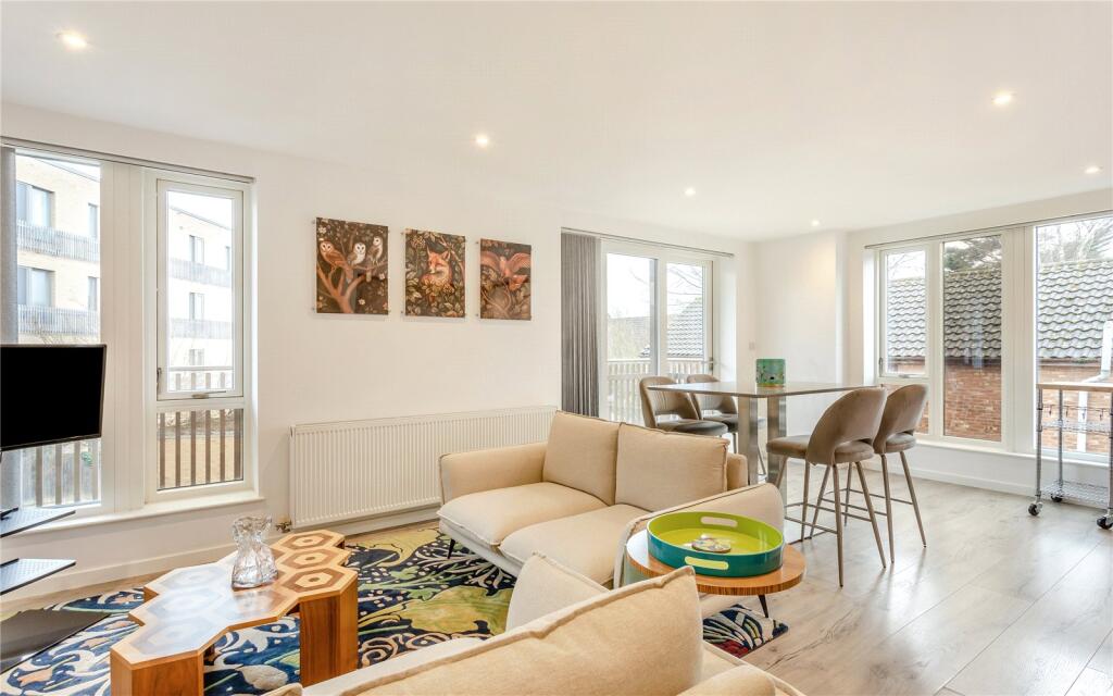 Main image of property: Hills Road, Cambridge, Cambridgeshire, CB2