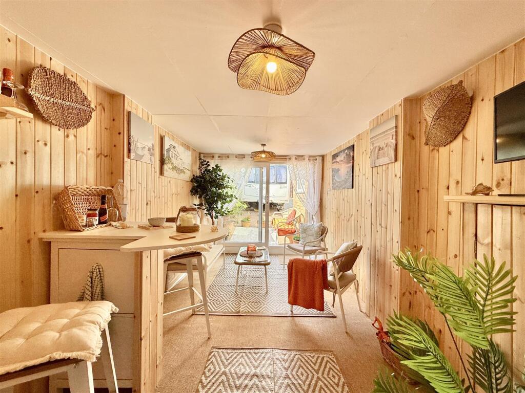 House in Torquay - More