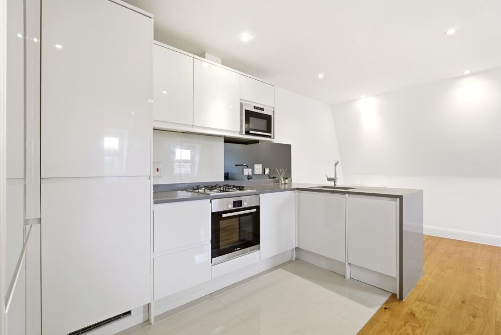 Thompsons Close, Harpenden, Hertfordshire, AL5 - View 5