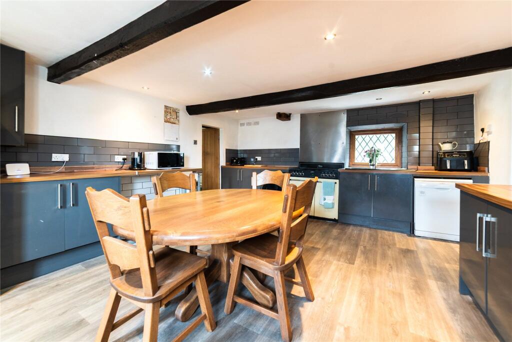 Bell Lane, Clayton Le Moors, Accrington, Lancashire, BB5 photo 2