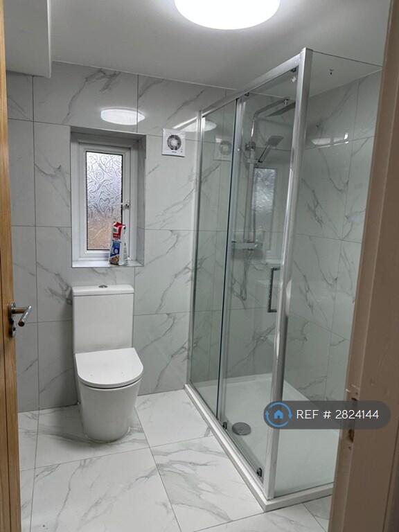 Additional image 9 of Park View Road, Bradford, BD9