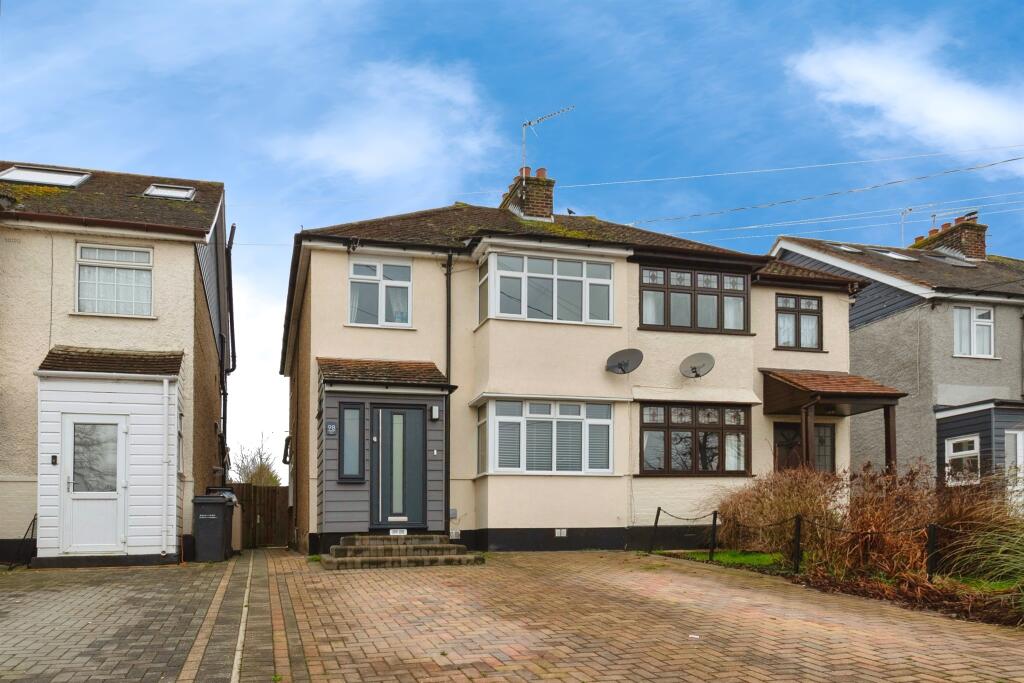Main image of property: Skitts Hill, Braintree