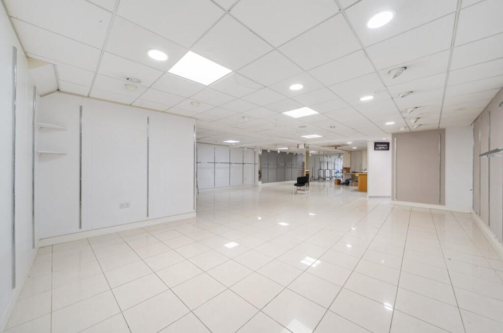 1495883-16-6a60bd1495619.jpg