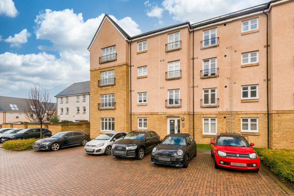 Main image of property: 7 (flat 1) Cowgill Gardens, Liberton, Edinburgh, EH16 6FP