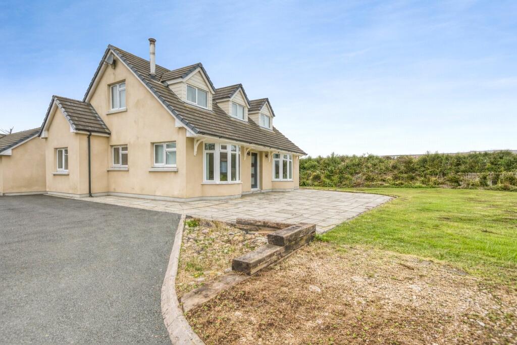 Main image of property: Moreton, Saundersfoot, Pembrokeshire, SA69