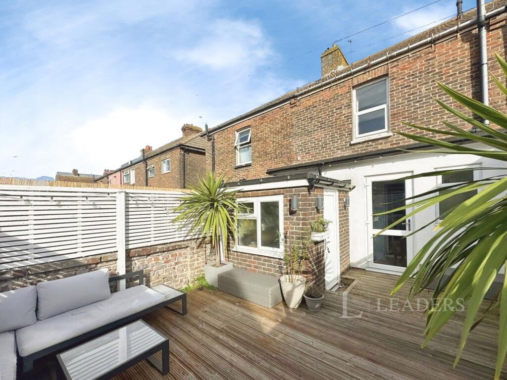 House in Brighton - View 3