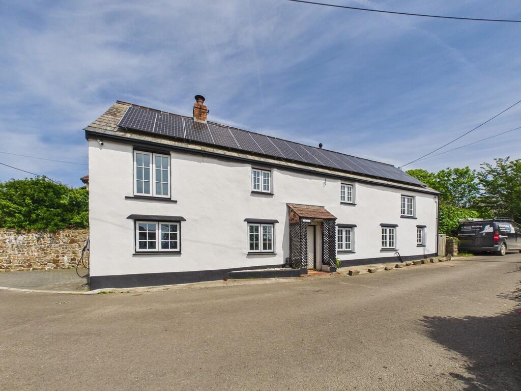 Main image of property: Underlane, Marhamchurch