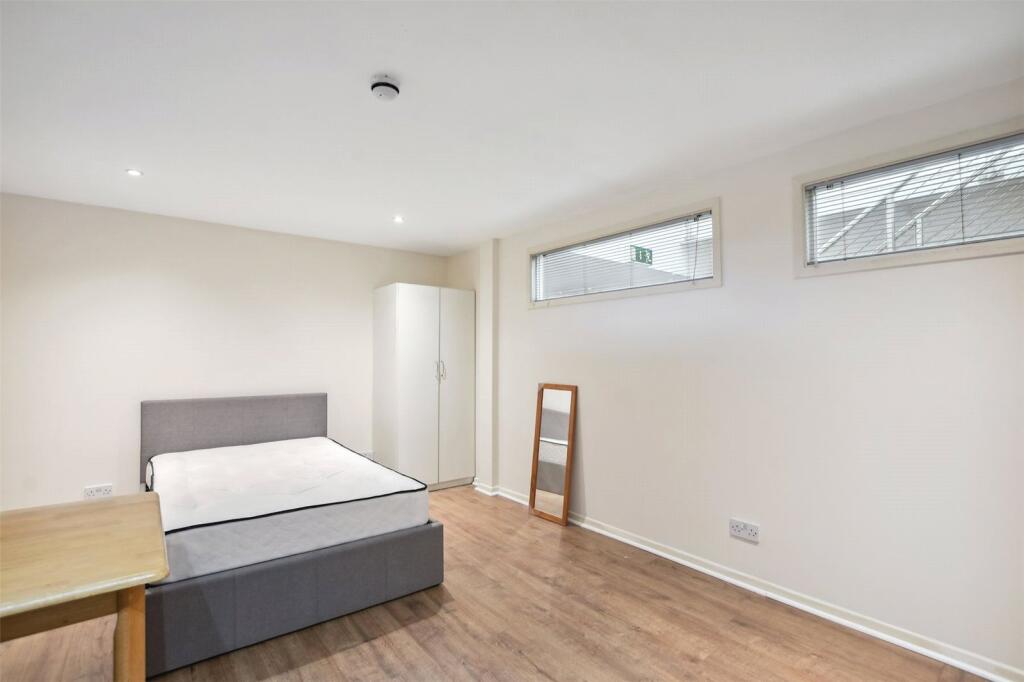 Studio apartment for rent