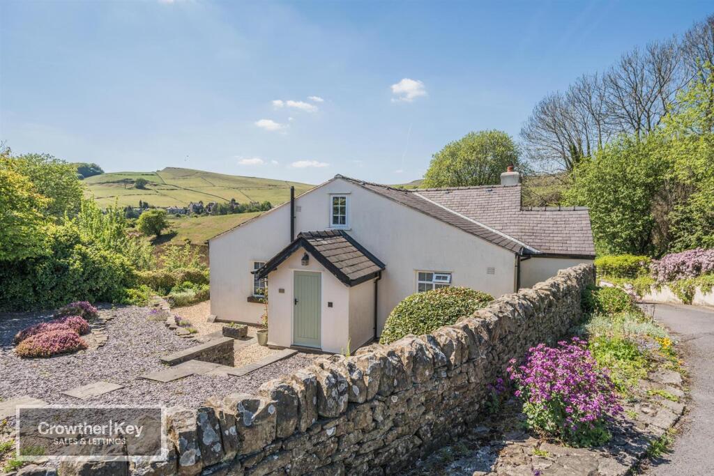 3-bed detached on Nursery Drive, Buxton, £550,000