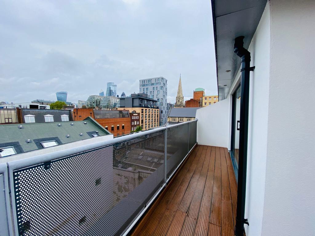 2 bedroom penthouse for rent
