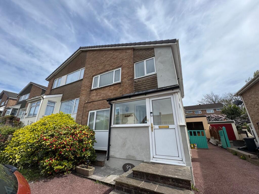 Main image of property: Roselands Drive, Paignton, TQ4 7BS