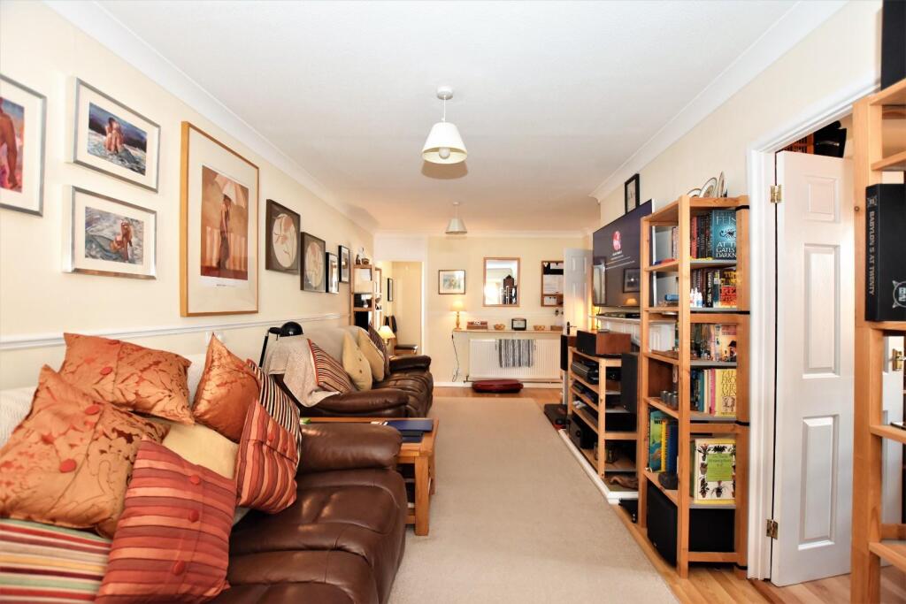 Pembroke Road, Hatherley, Cheltenham - View 5
